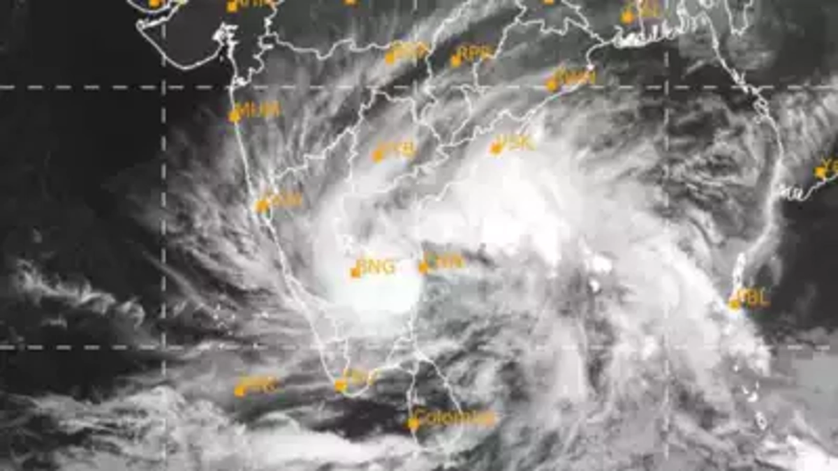 Cyclone Fengal Army NDRF Battle the Fury of Cyclone Fengal