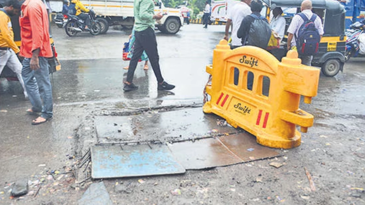 60-year-old dies by falling into manhole in Dombivli